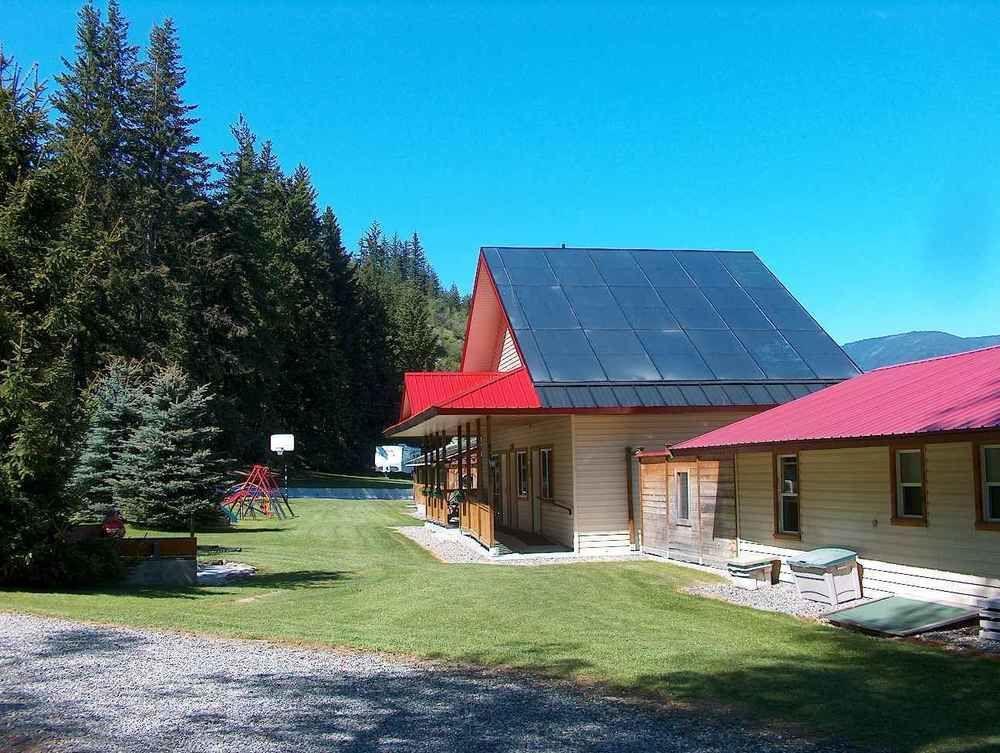 Viewpoint Rv & Cottages Salmon Arm Exterior foto